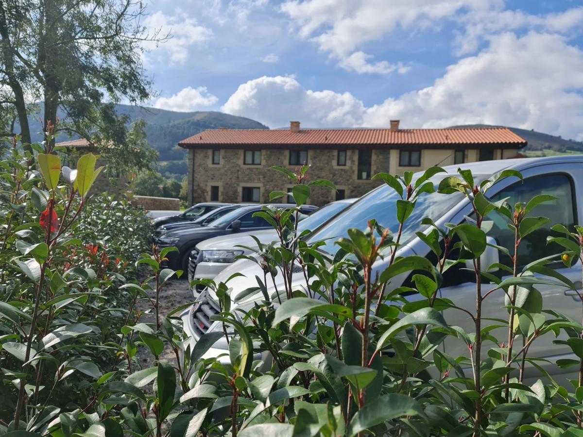 Complejo Rural El Cerradon Pensionat Alceda Eksteriør billede
