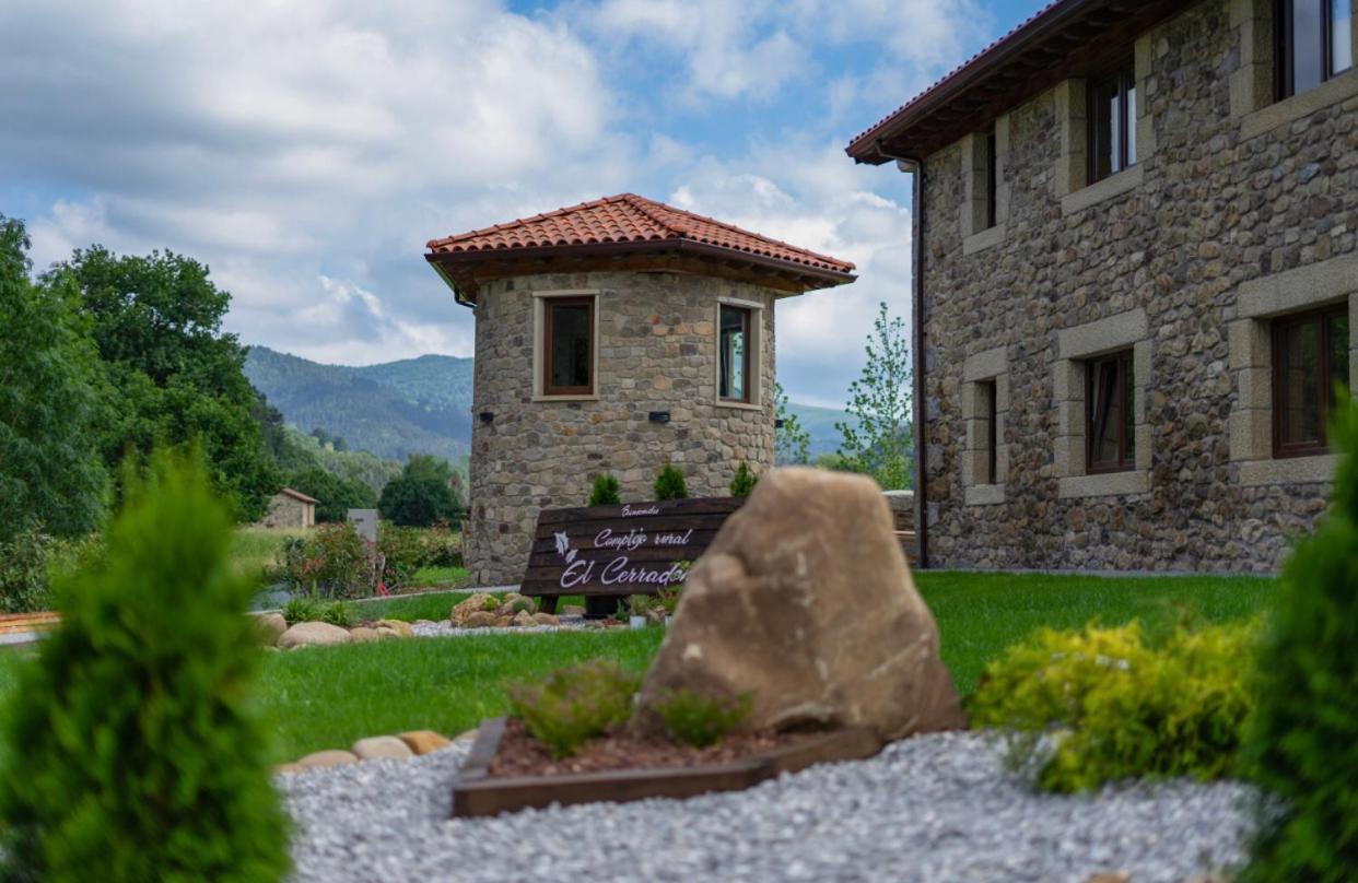 Complejo Rural El Cerradon Pensionat Alceda Eksteriør billede